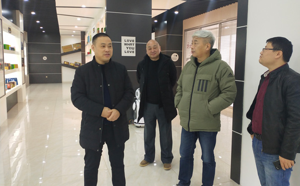 鐵盒包裝廠(chǎng)家